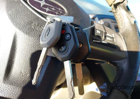 2014 Subaru Outback 2.5I Limited z USA, uszkodzony, nr VIN 4S4BRBLC5E3286980